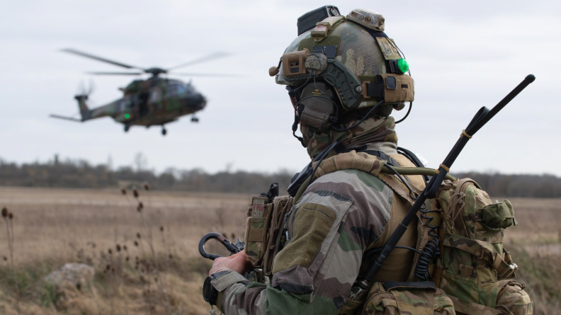 Force terrestre - Hélicoptère armée de terre