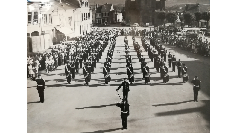 Photo de l'orchestre de la Musique des Troupes de Marine (1960)