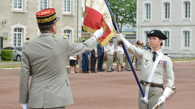 Adieu aux armes du GDI Chatillon