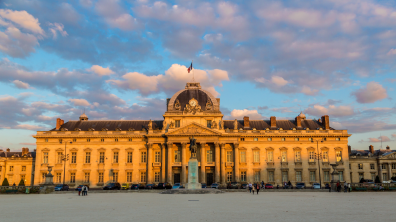 Ecole militaire-lieu de mémoire : une association au service du lien armée-Nation