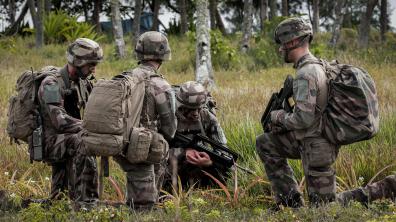 La 4e compagnie du RIMaP-P en entraînement dans la région de Taravao 